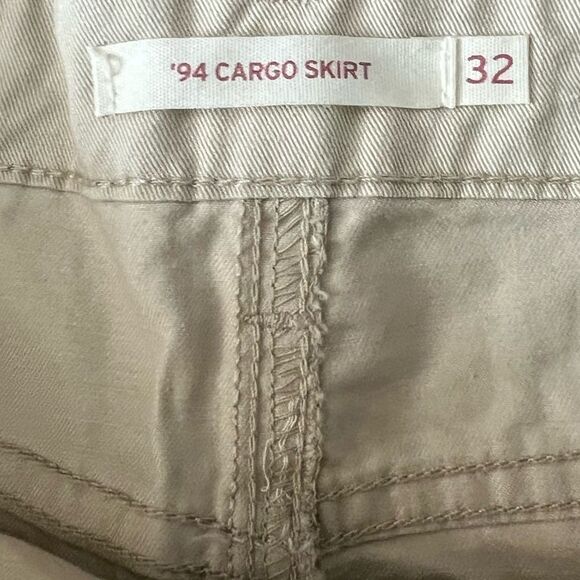 Levi's '94 Cargo Twill Mini Skirt- Size 32 - Picture 3 of 6